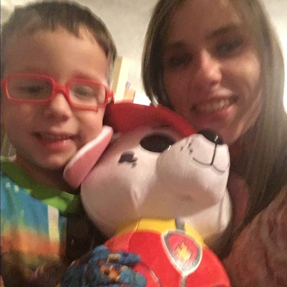 Meet your Posher, Candice